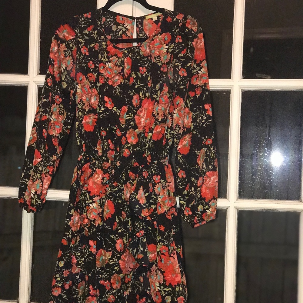 Gianni Bini Black and Red Floral Long-sleeve Dress